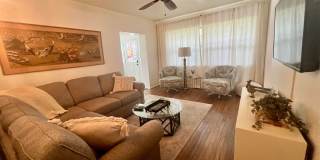 FULLY FURNISHED 2/2 OLD NE BUNGALOW - lease term through March 2027 Gallery 14