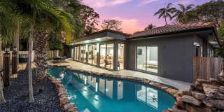 1030 SW 14th Ter 1030 SW 14th Ter Gallery 19