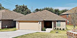 Very Nice 4 bedroom 2 bath home in Choctaw schools Gallery 1