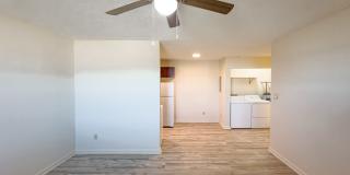 4625 Towne Square Ct Gallery 1