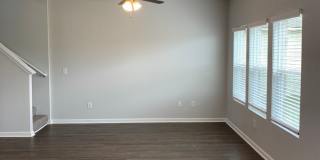 Stylish 3 Bed, 2.5 Bath Home in Desirable Tucker Farms Gallery 7