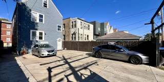 2915 N Lawndale Avenue Gallery 11