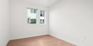 The Rinrose Gallery 102