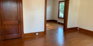 Charming Home with Large Backyard Near Radford University Gallery 32