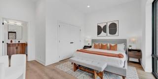 1612 W Hastings Street Gallery 8