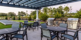 Element Barclay Gallery 11