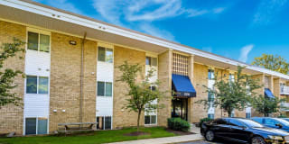 Hilltop Apartments Gallery 4