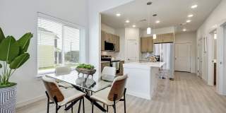Equinox Townhomes at New Braunfels Gallery 4