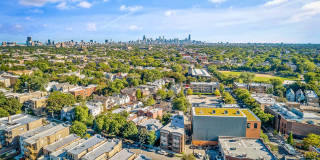 2229-35 W Wilson Gallery 4