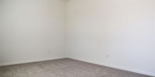 831 Lexington Lane Gallery 11