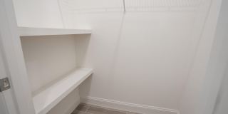 260 OAKLAWN Court Gallery 20
