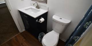 Housing Authority Vouchers Accepted !! Charming 2-bedroom, 2.5-bathroom home located in Baton Rouge Gallery 18