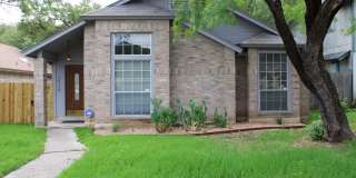 3-BEDROOM IN CASTLE HILLS FOREST 3-BEDROOM IN CASTLE HILLS FOREST Gallery 1
