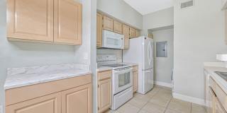 FIRST FLOOR CONDO ~ Walking Distance to Coconut Mall Gallery 12