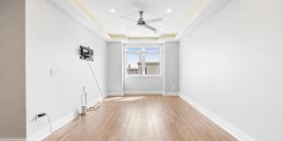 873 MOYER Street Gallery 29