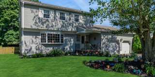 6 Monroe Street Gallery 1