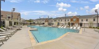 Tessa Barrow Crossing Townhomes Gallery 39