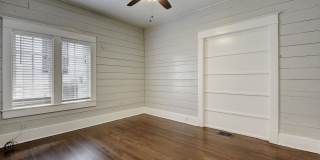 6/3 *West Campus* Walk to UT 6/3 *West Campus* Walk to UT Gallery 17