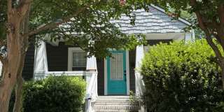 Bungalow in Charlotte with 2 bedrooms, 2 baths Gallery 4