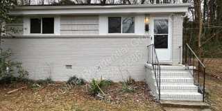 1742 Academy Street Gallery 1