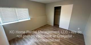 1525 Jackson Ave. Gallery 27