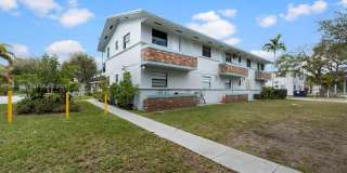 4444 SW 67th Ave Gallery 1