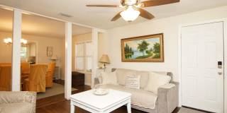 37 SE Magnolia Avenue Gallery 29