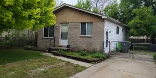 Move In Ready Home In Clinton Township Gallery 1