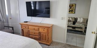 215 SE 3rd Ave Gallery 3