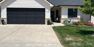 Beautiful Villa in Independent Senior Living Community 55+ Gallery 1