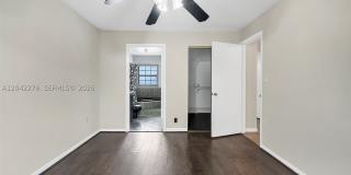 681 Thornridge Ave Gallery 19