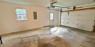 3 Bedroom 2.5 Bathroom Home Available in Elizabethtown! Gallery 35