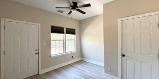 Newly Remodeled 3bed/2bath house for rent! Gallery 16