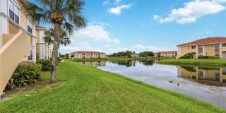 1025 VILLAGIO Circle Gallery 45