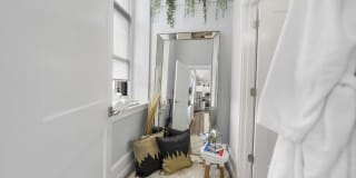 Dickinson Lofts Gallery 20