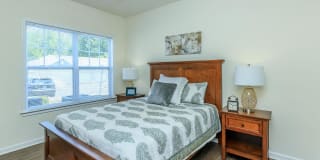 Whisper Creek Gallery 33