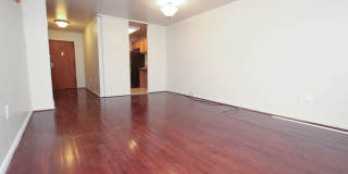 Luxury 1 Bedroom with Balcony, Pool & City Views – Hopkinson House Gallery 6