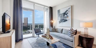 Hanover Post Oak Gallery 19