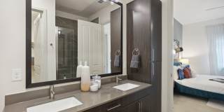 Muse at Midtown Muse at Midtown Gallery 37