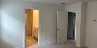 424 Luna Lane Gallery 19