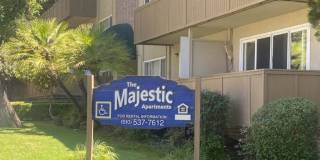 Majestic Gallery 8