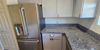 Beautifully Renovated, Top Floor, 2 Bedroom 2 Bath East Boulder Condo for Rent! Gallery 4