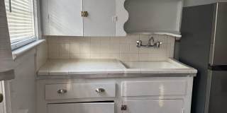 2024 Ridge Ave Gallery 14