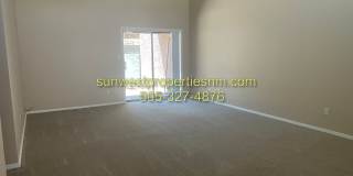 2 Bed, 2 Bath Townhouse Gallery 7