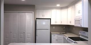 128 Amberly Drive Gallery 1