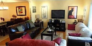 255 Green Moor Place Gallery 2
