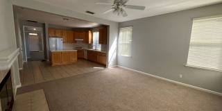 Beautiful Large Home in Wildhorse Gallery 9