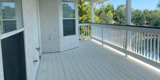 Beautiful Lakefront Home in the Vineyard! 55+ community Gallery 41