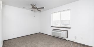 Yukon on Benson Yukon on Benson Gallery 20