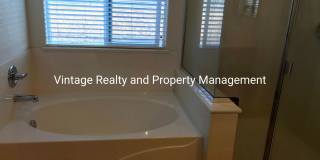 Available Now!!Top Of The Line 4 Bedroom Two Story Home!!! Gallery 20